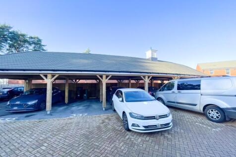 Car Port - Parking for 2 Cars 