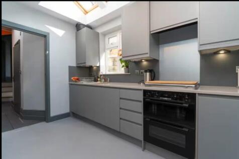 Kitchen2 