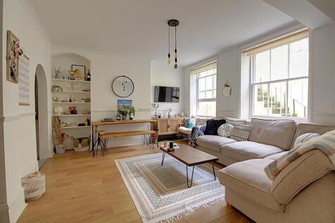 Living room 1