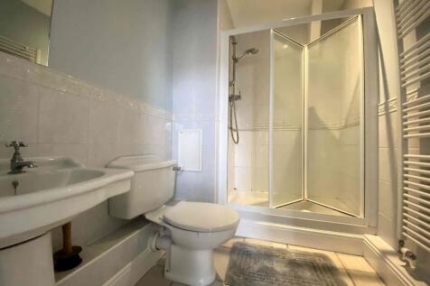 Ensuite Shower Room