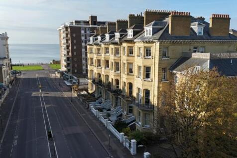 Street to sea