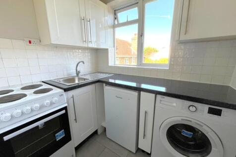 04Kitchen