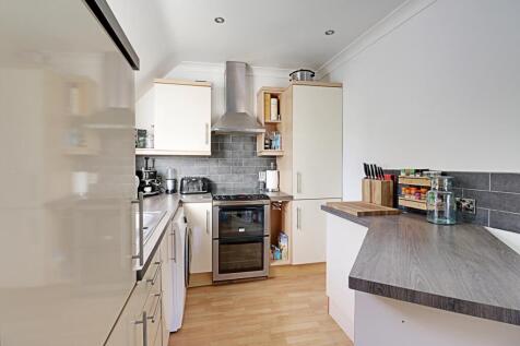 6 Imperial Court Kitchen