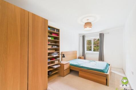 EweMove Basingstoke Hungerford Close Bedroom