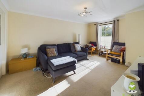 EweMove Basingstoke Rockbourne Road Sitting Room