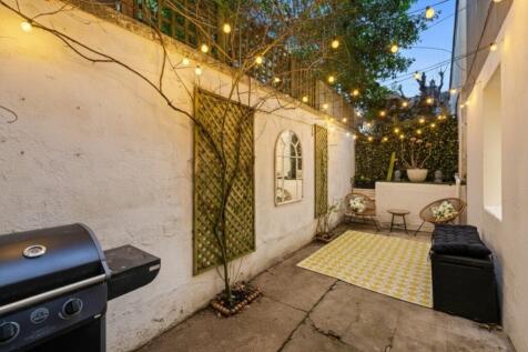 Courtyard at night 2