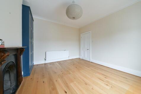Master bedroom 3