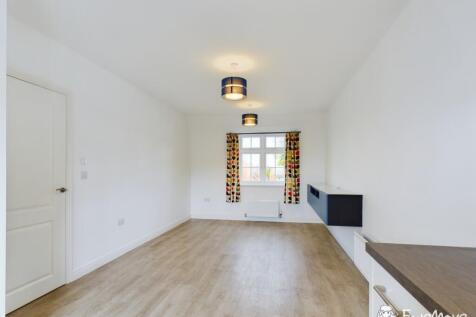 CAM02899G0-PR0040-STILL009