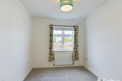 CAM02899G0-PR0040-STILL010