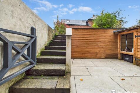 CAM02877G0-PR0101-STILL016