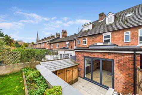 CAM02877G0-PR0101-STILL013