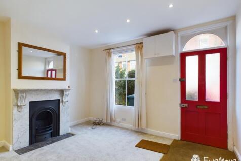 CAM02899G0-PR0039-STILL001