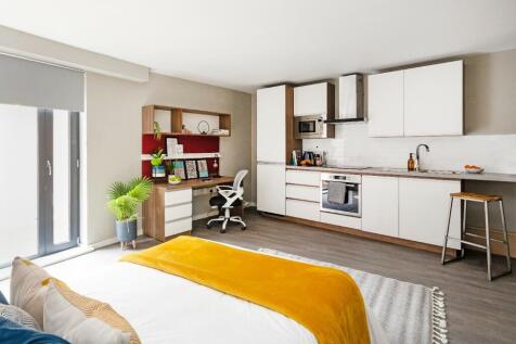 Studio Flat