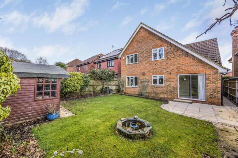 15 Teal Close, Horndean-PorticoMarketing-SoldBy-28