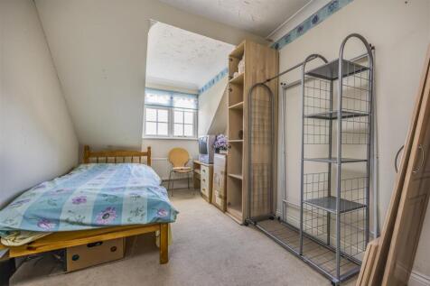 15 Teal Close, Horndean-PorticoMarketing-SoldBy-11