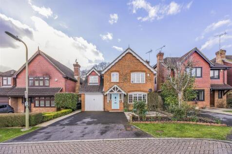15 Teal Close, Horndean-PorticoMarketing-SoldBy-32