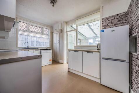 28 Warfield Crescent, Waterlooville-Small-PorticoM