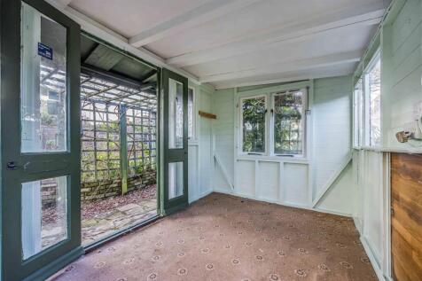 28 Warfield Crescent, Waterlooville-Small-PorticoM