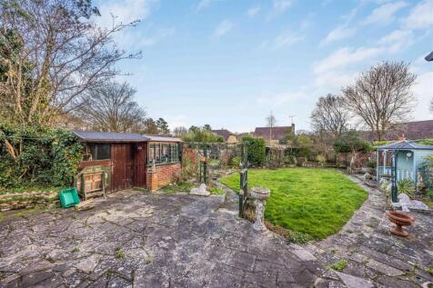 28 Warfield Crescent, Waterlooville-Small-PorticoM