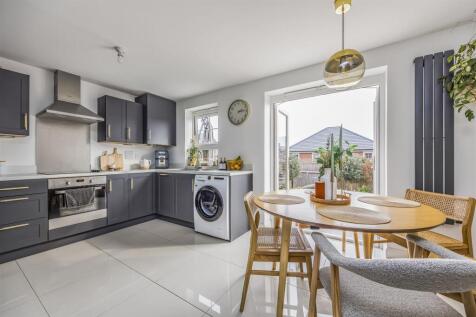 3 Mulberry Walk, Bedhampton-PorticoMarketing-SoldB