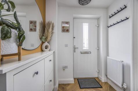 3 Mulberry Walk, Bedhampton-PorticoMarketing-SoldB