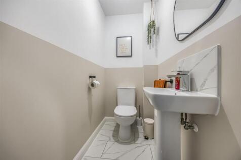 3 Mulberry Walk, Bedhampton-PorticoMarketing-SoldB