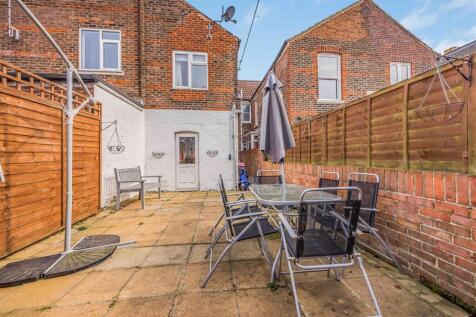 37 Farlington Road, Copnor-Small-PorticoMarketing-