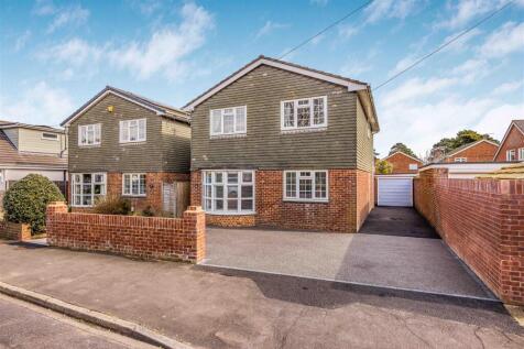 53 Fourth Avenue, Havant-Small-PorticoMarketing-So
