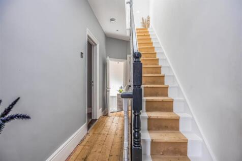 72 Haslemere Road, Southsea-Small-PorticoMarketing