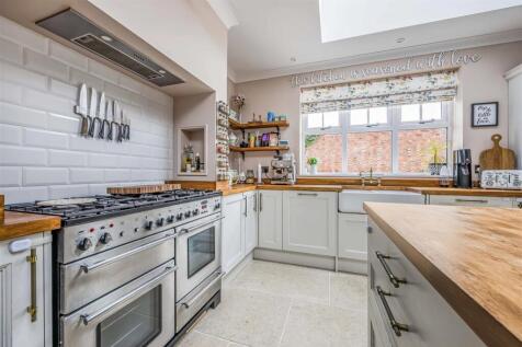 84 Northern Parade, Portsmouth-Small-PorticoMarket