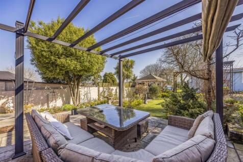 5 Woodville Road, Bedhampton-PorticoMarketing-Sold