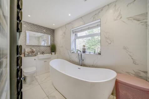 Matt Stevens-17 Burnside-19.jpg