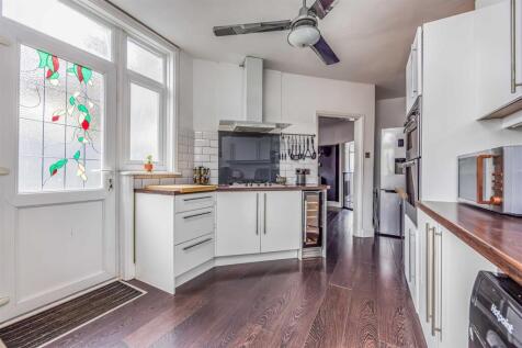 177 Hawthorn Crescent, Cosham-Small-PorticoMarketi