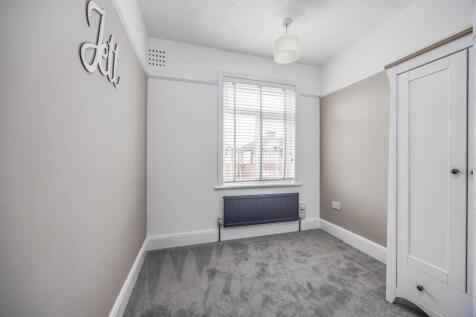 177 Hawthorn Crescent, Cosham-Small-PorticoMarketi