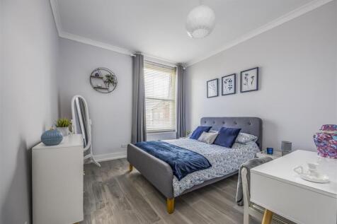 6 Hellyer Road, Southsea-PorticoMarketing-SoldBy-1
