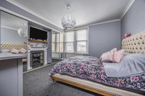 31 Tangiers Road, Portsmouth-PorticoMarketing-Sold