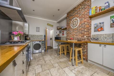 31 Tangiers Road, Portsmouth-PorticoMarketing-Sold