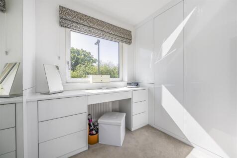 24 Angus Way, Waterlooville-PorticoMarketing-SoldB