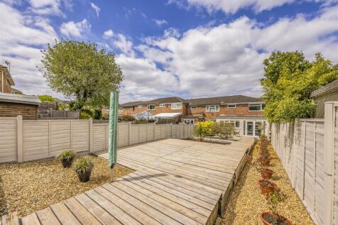 5 First Avenue, Cowplain-PorticoMarketing-SoldBy-4