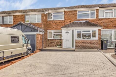 5 First Avenue, Cowplain-PorticoMarketing-SoldBy-4