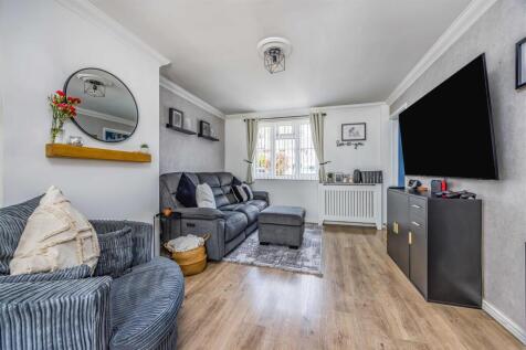 33 Billy Lawn Avenue, Havant-Small-PorticoMarketin