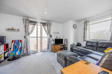 7 Radnor Way Denmead-Small-PorticoMarketing-SoldBy