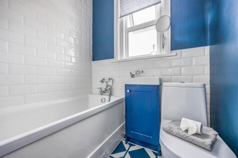19 Hartley Road, Portsmouth-Small-PorticoMarketing