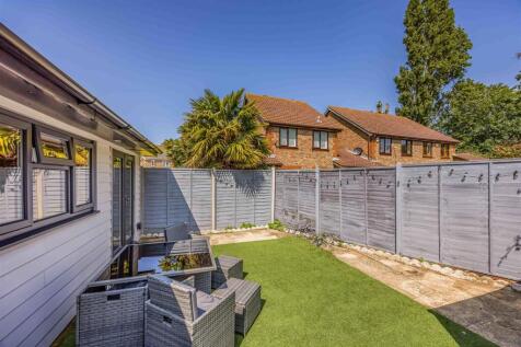 20 Milebush Road, Southsea-Small-PorticoMarketing-