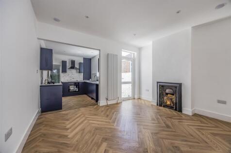 34 Daulston Road, Fratton-PorticoMarketing-SoldBy-