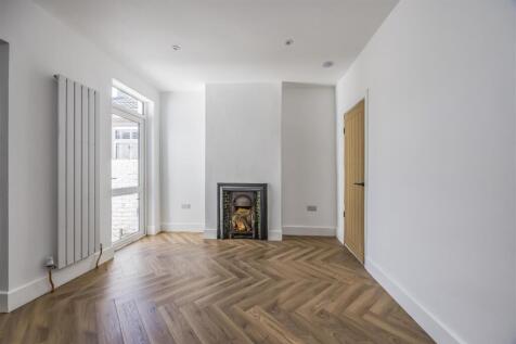 34 Daulston Road, Fratton-PorticoMarketing-SoldBy-