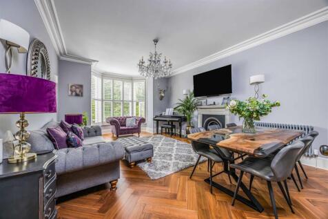 Flat 3, 38. Lennox Road North, Southsea-Small-Port