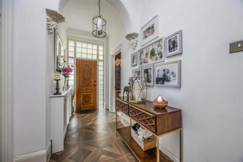 Flat 3, 38. Lennox Road North, Southsea-Small-Port