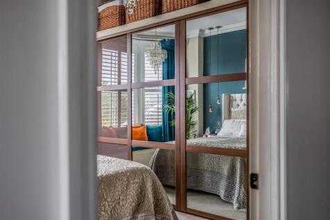 Flat 3, 38. Lennox Road North, Southsea-Small-Port