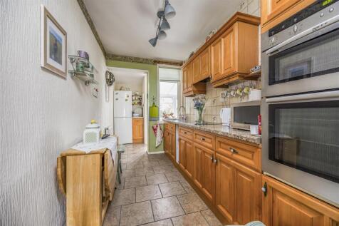 22 Romsey Avenue, Portsmouth-PorticoMarketing-Sold